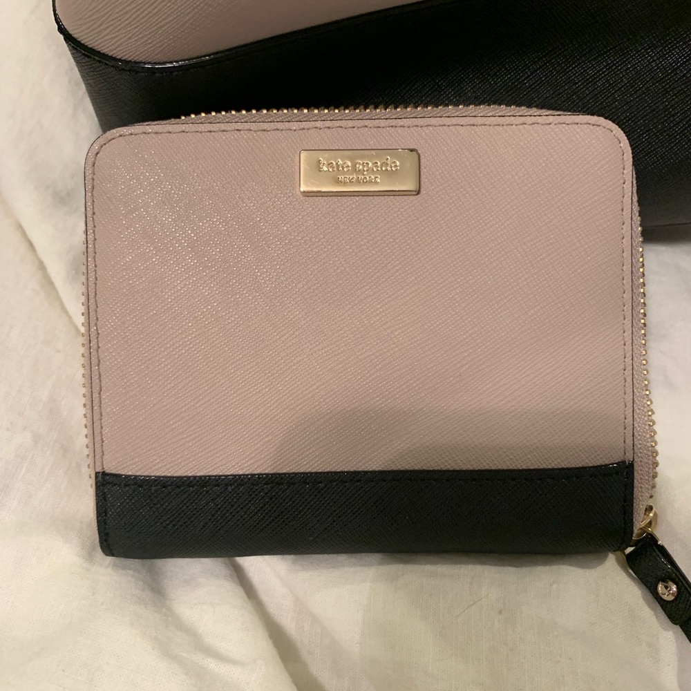Kate Spade - Picture 5 of 5